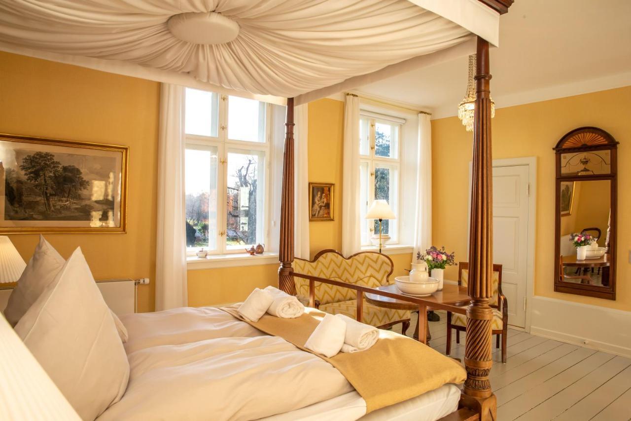 Fuglsang Herregaard Hotel Toreby Buitenkant foto